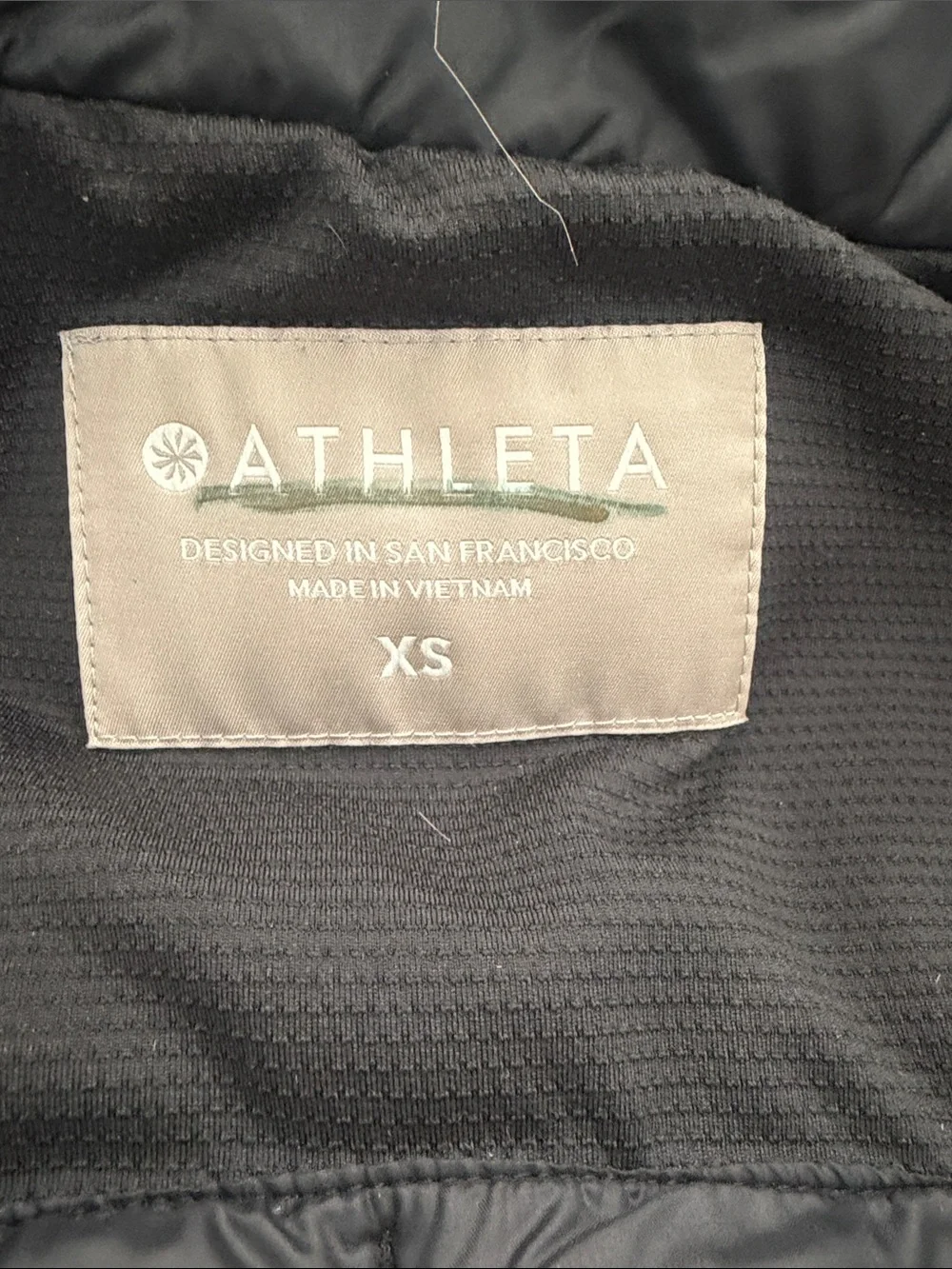 Athleta Black Quilted Panel Puffer Jacket